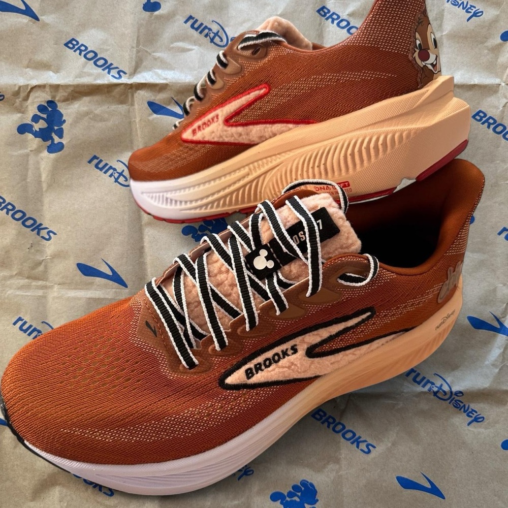 Brooks Orange & Black Running Shoes/Disney /collectors edition Chip ‘n D